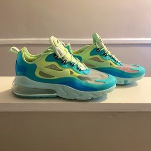 AIR MAX 270 REACT